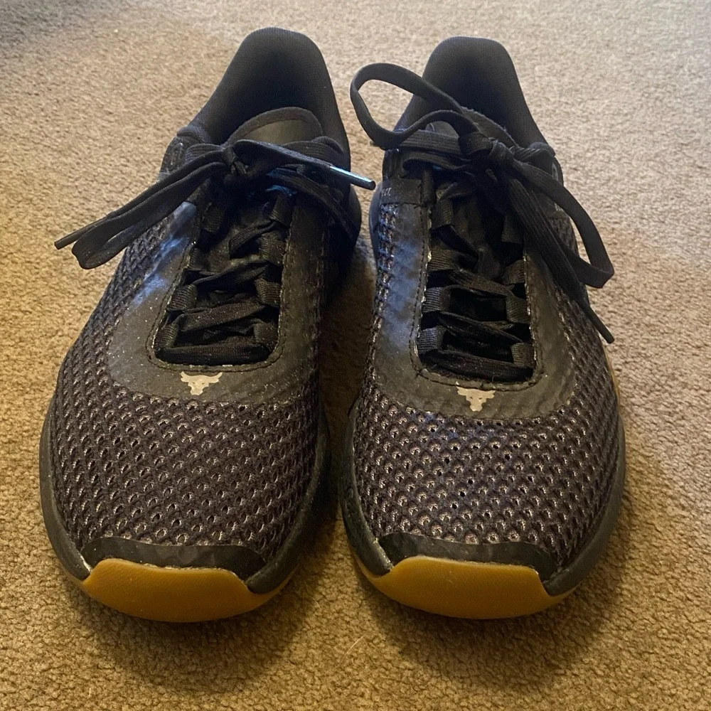 Under Armour training shoes. The Rock’s brand. - Picture 2 of 8
